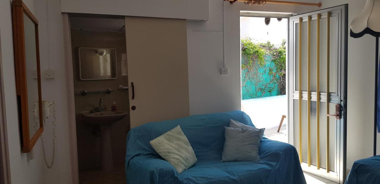 Pafias Afroditis House Paphos Exterior photo